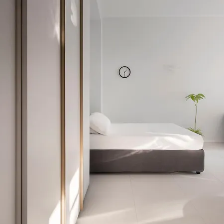 Station Apartment Milan